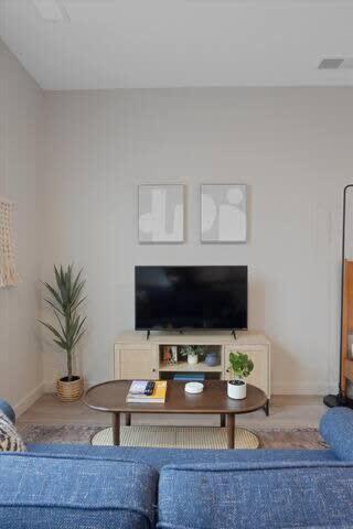 Cozysuites Spacious Sdo, Lawrenceville Pittsburgh Eksteriør billede